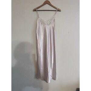 Vintage Sexy Long Gown Nightie Lingerie California Dynasty M Lace Flirty Elegant